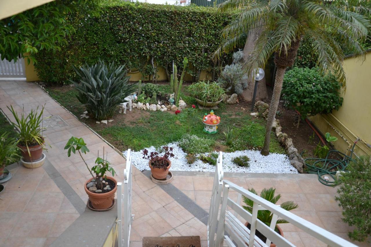 La Casa Del Mare Apartamento Nettuno Exterior foto